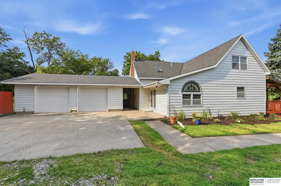 602 Pine Street, South Bend, NE 68058 - #3