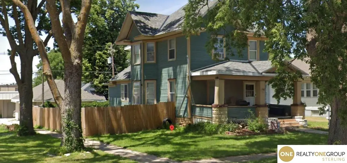 701 F Street, Fairbury, NE 68352 - #1