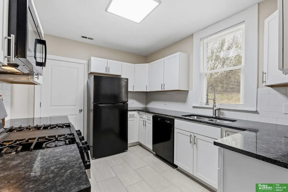 828 S 21st Street, Omaha, NE 68108 - #1