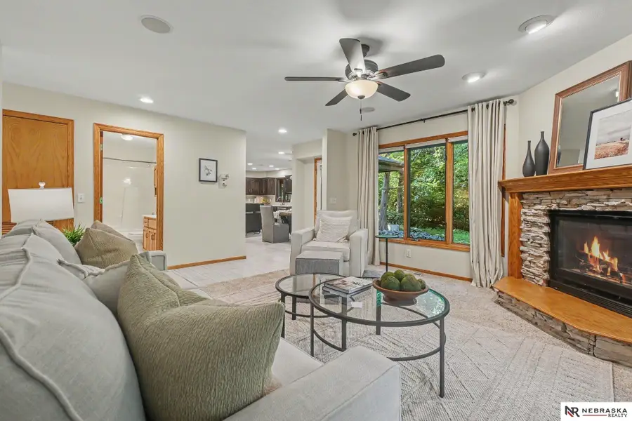 21417 Ridgewood Road, Elkhorn, NE 68022 - #3