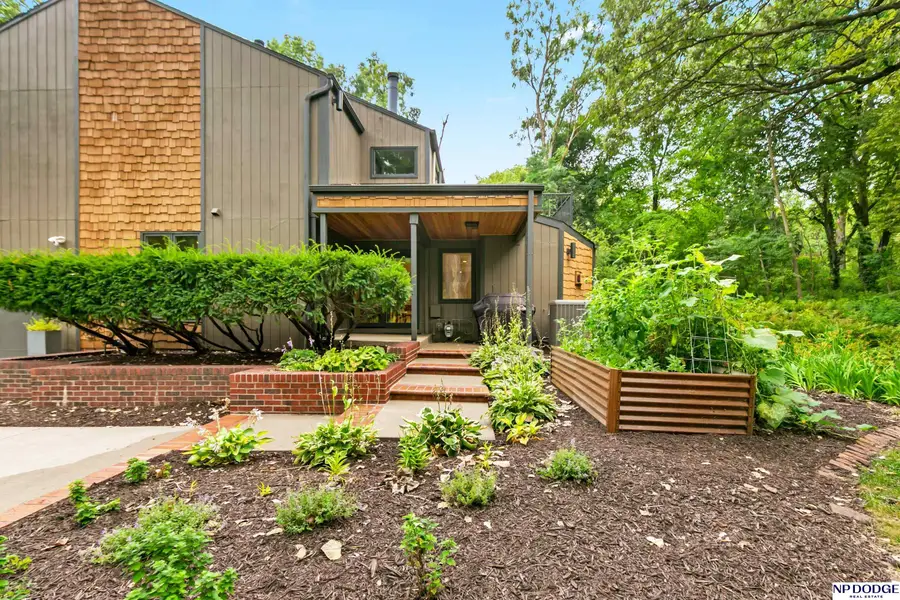 3056 Armbrust Drive, Omaha, NE 68124 - #2