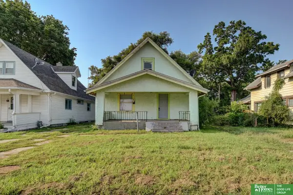3023 Larimore Avenue, Omaha, NE 68111