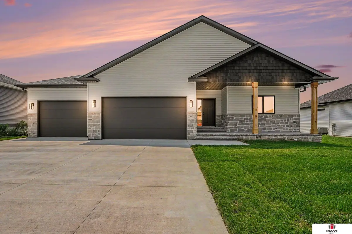 7315 Isidore Drive, Lincoln, NE 68516 - #1