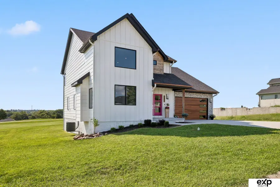 8602 Lake Ridge Drive, Plattsmouth, NE 68048 - #3