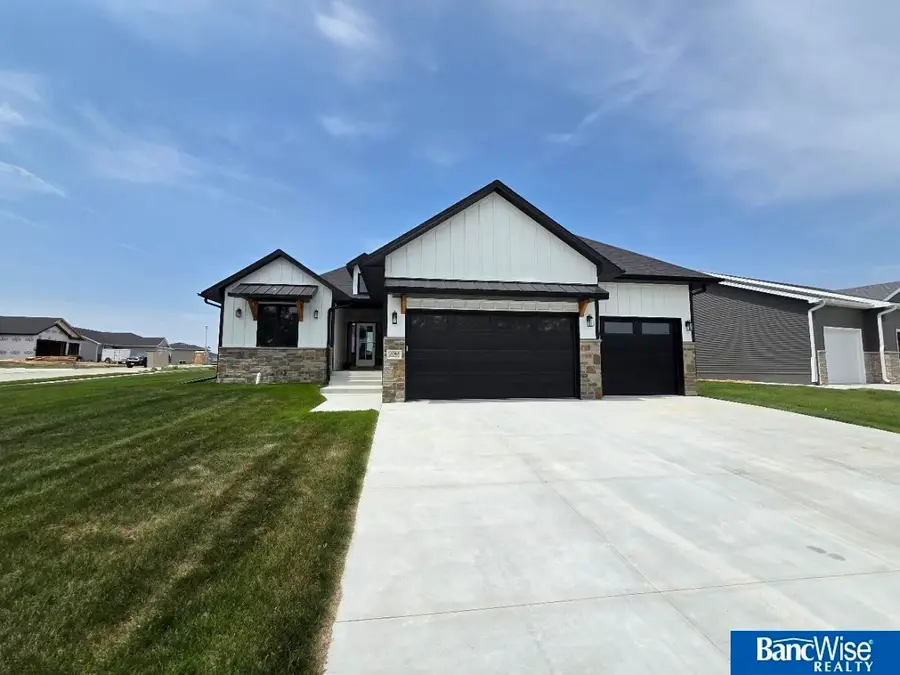 1043 Tuscan Trail, Hickman, NE 68372 - #2
