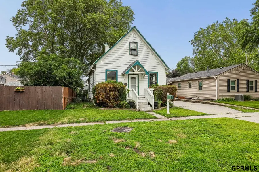 535 N Pebble Street, Fremont, NE 68025 - #2