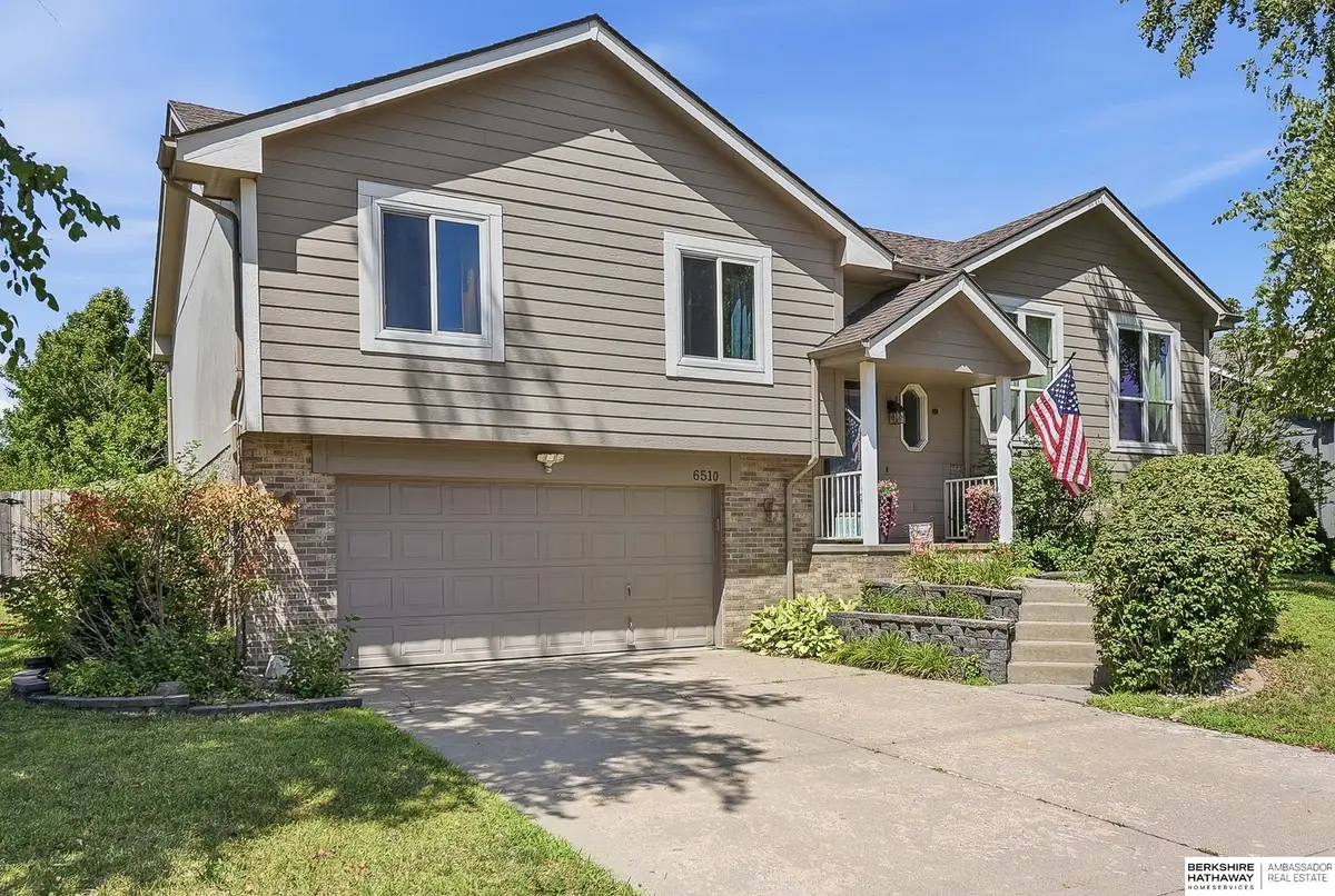 6510 N 102nd Avenue, Omaha, NE 68122 - #1
