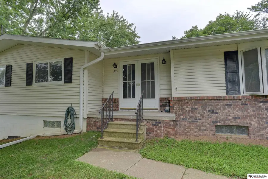 1255 W Dodge Avenue, Arlington, NE 68002 - #2