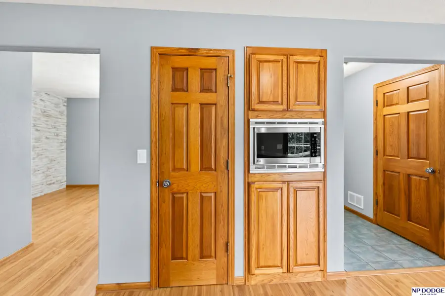 3864 Suncrest Avenue, Shelby, NE 68662 - #2