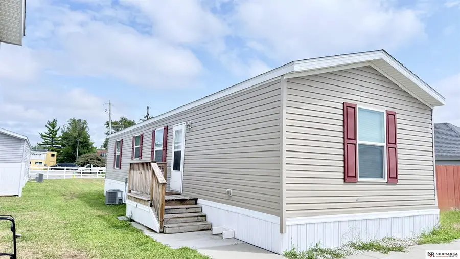 5702 N 16th Street #81, Omaha, NE 68110 - #2
