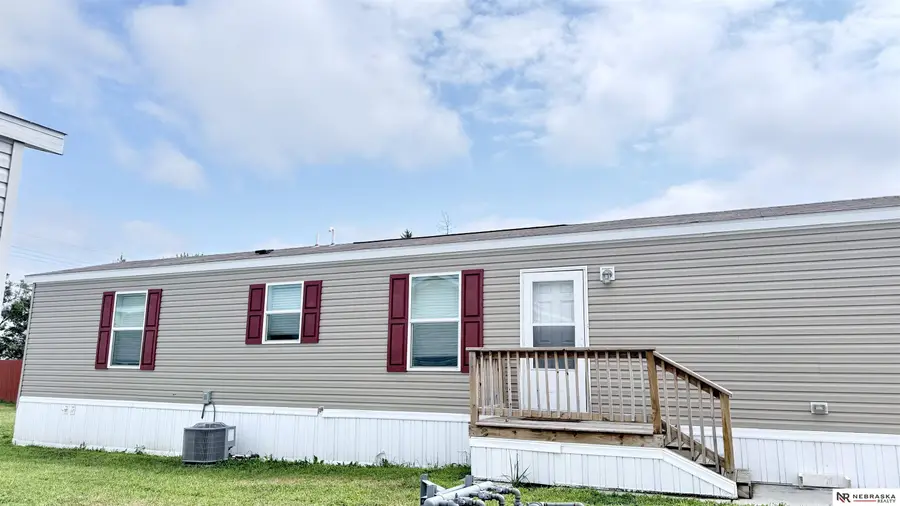 5702 N 16th Street #81, Omaha, NE 68110 - #3
