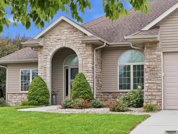 2439 Emily Lane, Lincoln, NE 68512