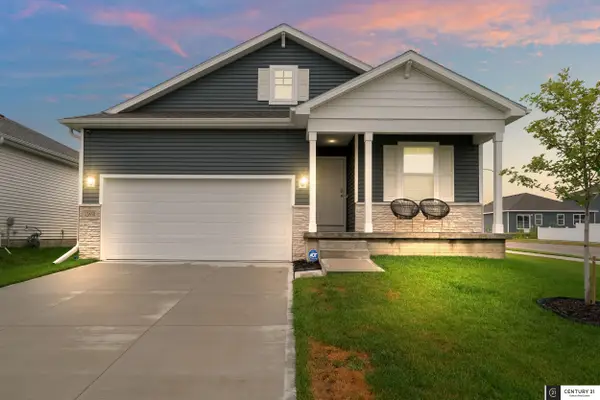 12650 S 205th Street, Gretna, NE 68028
