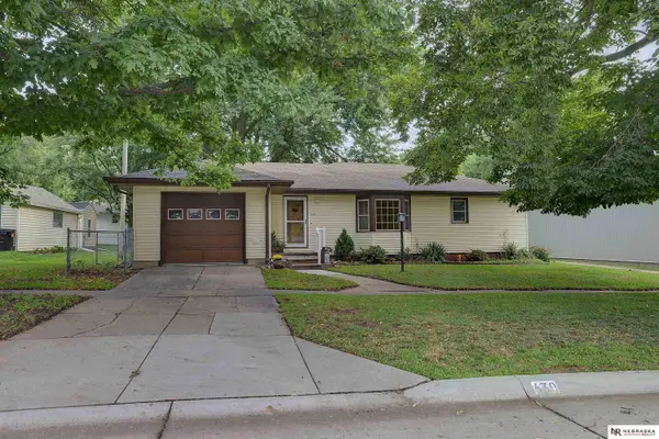630 W Ellsworth Street, Arlington, NE 68002