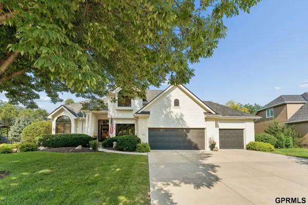 1907 S 182nd Circle, Omaha, NE 68130