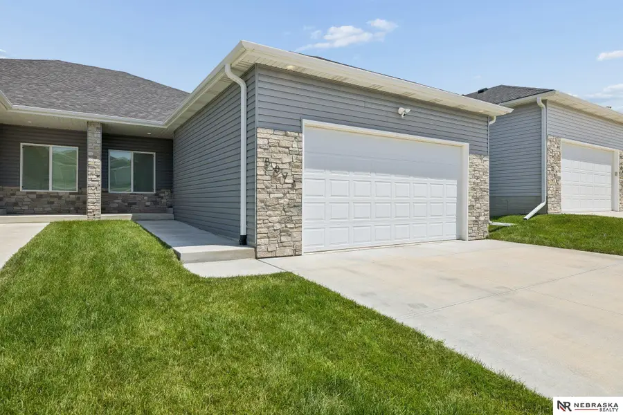 5074 W Stampede Lane, Lincoln, NE 68528 - #2