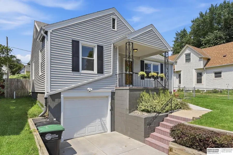 844 S 50th Street, Omaha, NE 68106 - #3