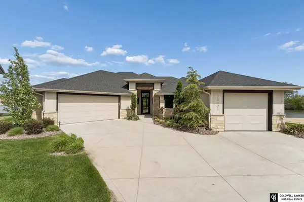 28401 Laurel Circle, Valley, NE 68064