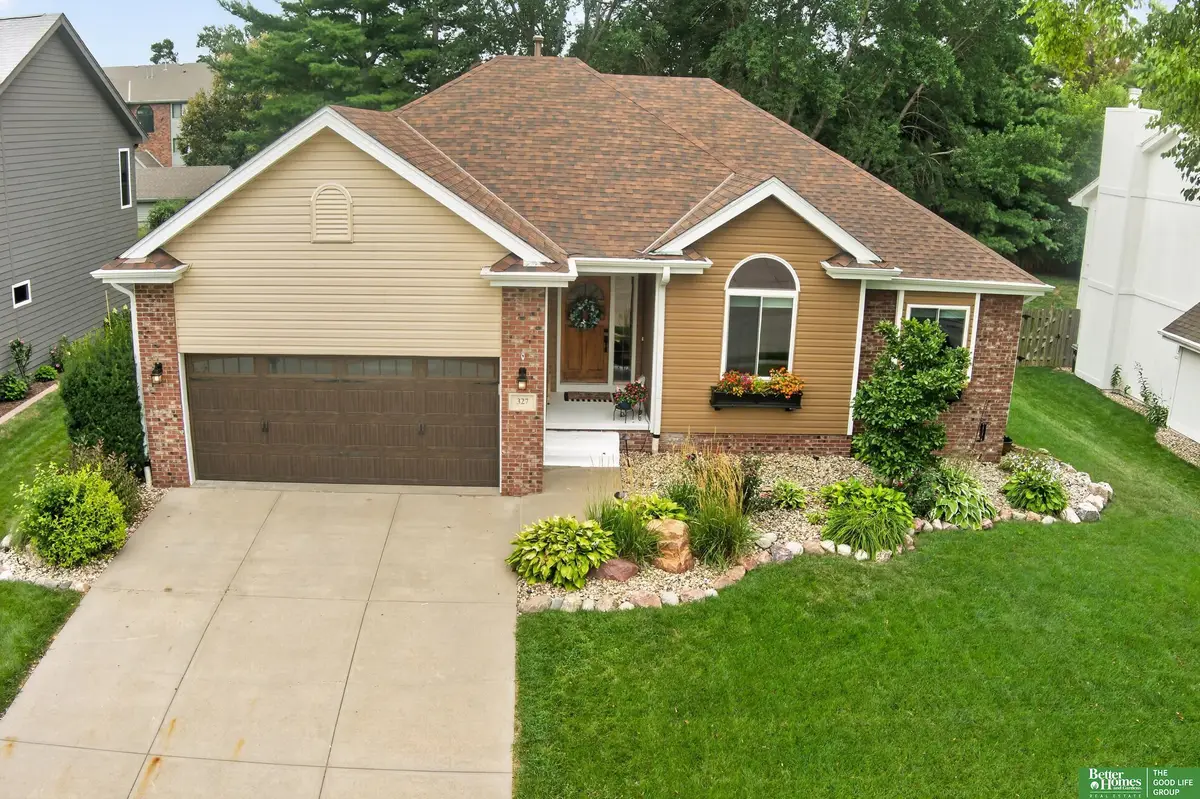 327 N 160 Street, Omaha, NE 68118 - #1