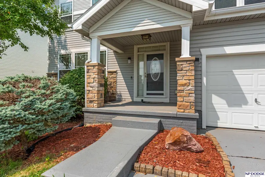 8916 N 156th Avenue, Bennington, NE 68007 - #2