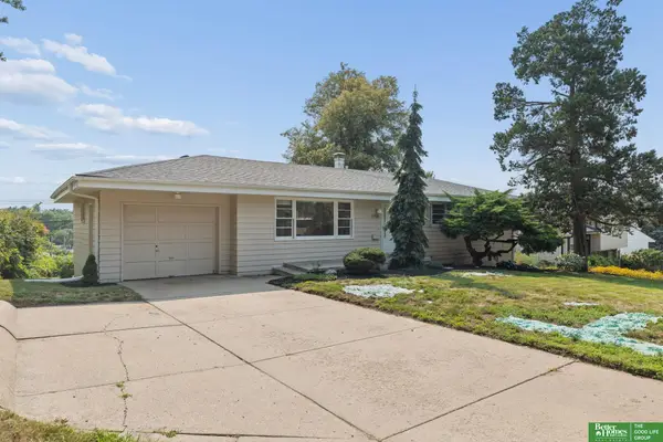 1714 Bowie Drive, Omaha, NE 68114