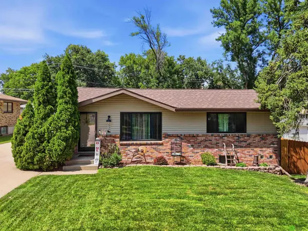 1530 Fairfield Street, Lincoln, NE 68521