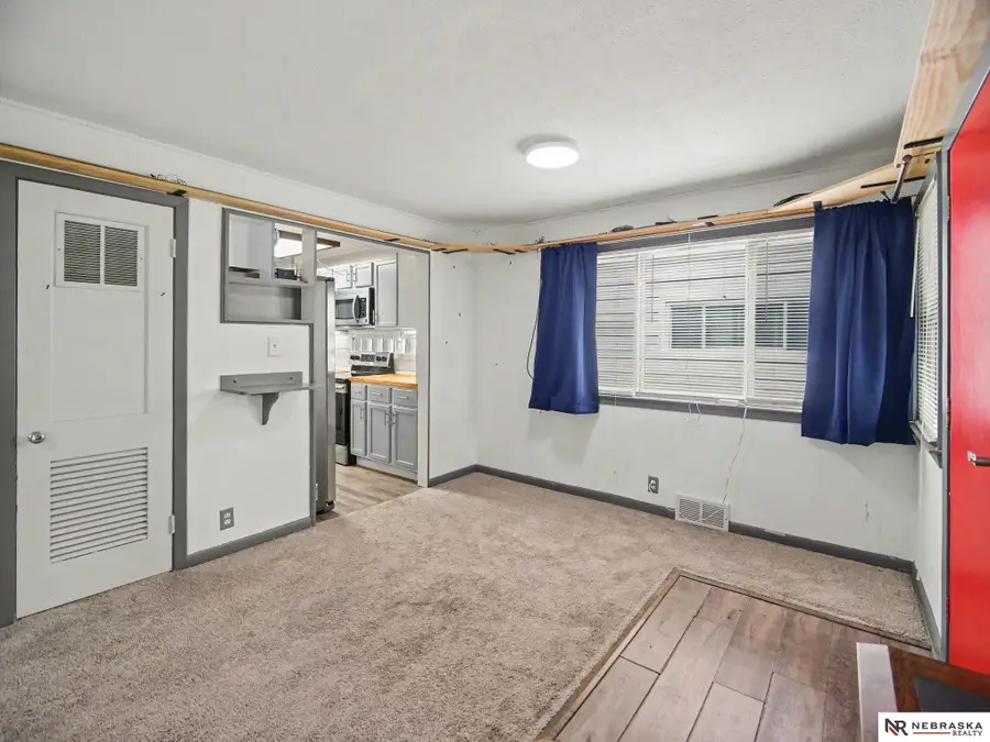 3945 S 19 Street, Lincoln, NE 68502 - #2