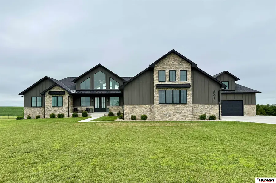 20055 Emersyn Point, Hickman, NE 68372 - #3