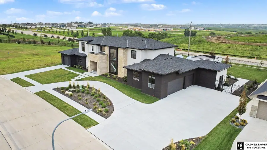 20973 Polk Street, Elkhorn, NE 68022 - #3