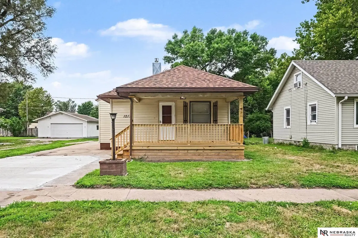 1217 N Somers Avenue, Fremont, NE 68025 - #1