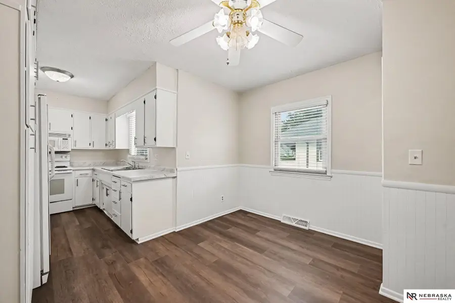 1217 N Somers Avenue, Fremont, NE 68025 - #3