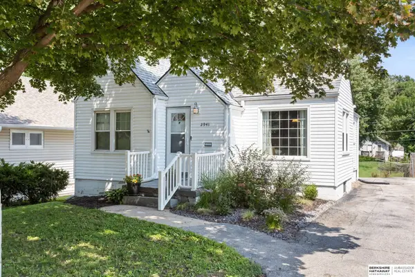 2941 N 49th Street, Omaha, NE 68104