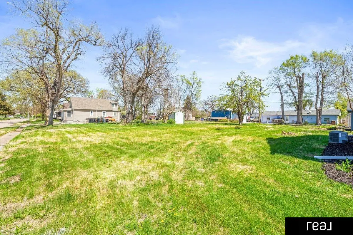 5105 N 14th Street, Omaha, NE 68110 - #1