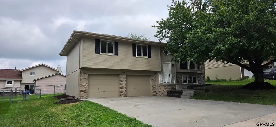 7809 S 71 Avenue, La Vista, NE 68128 - #2