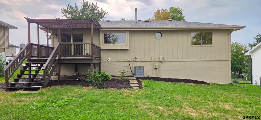 7809 S 71 Avenue, La Vista, NE 68128 - #3