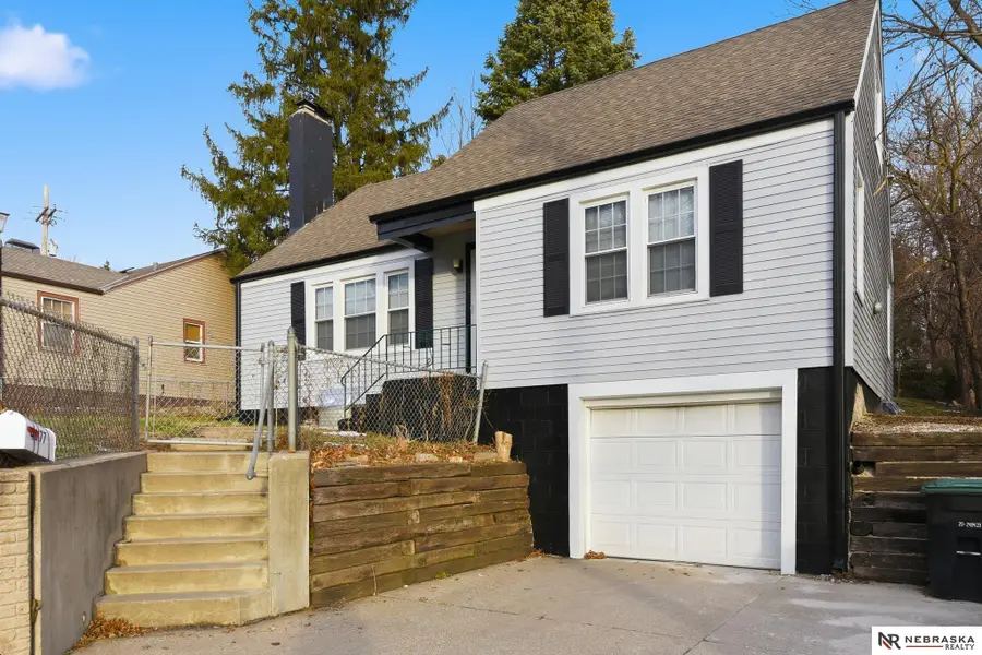 4677 N 60th Street, Omaha, NE 68104 - #2