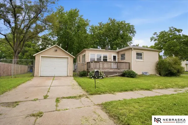 445 N L Street, Fremont, NE 68025