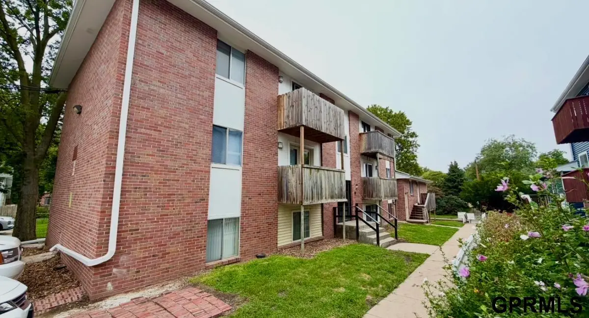 2125 A Street, Lincoln, NE 68502 - #1