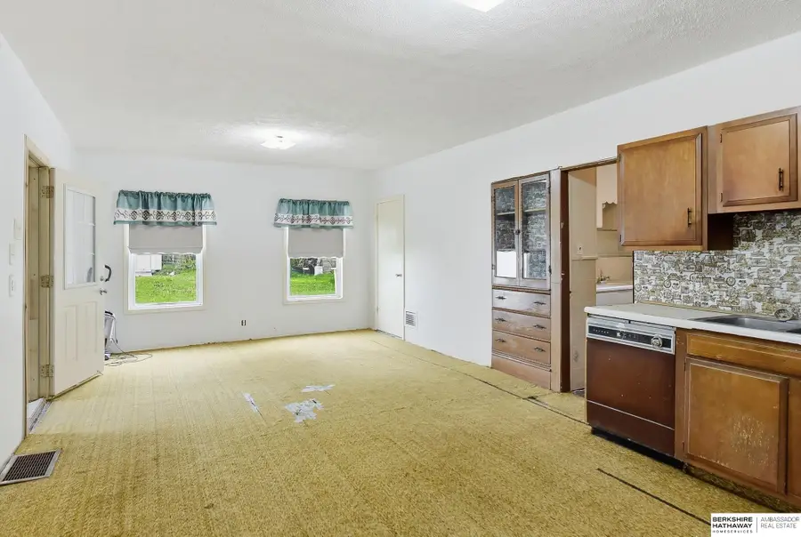 2416 F Road, Oakland, NE 68045 - #3