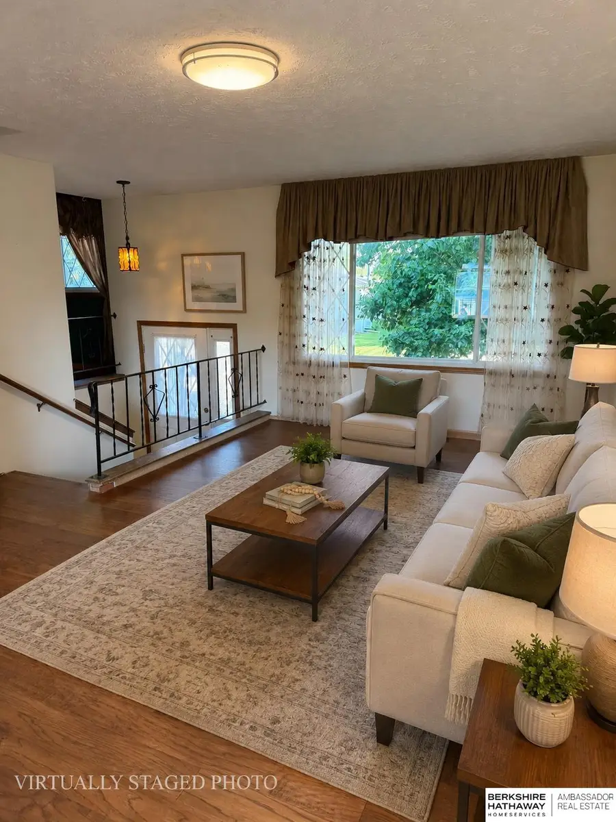 7507 Newport Avenue, Omaha, NE 68122 - #3