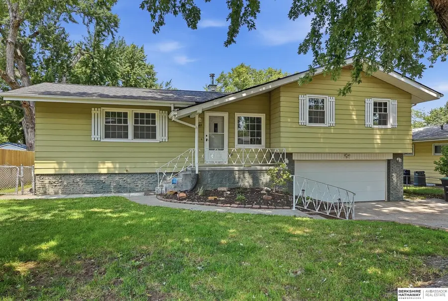 9478 Wirt Street, Omaha, NE 68134 - #2
