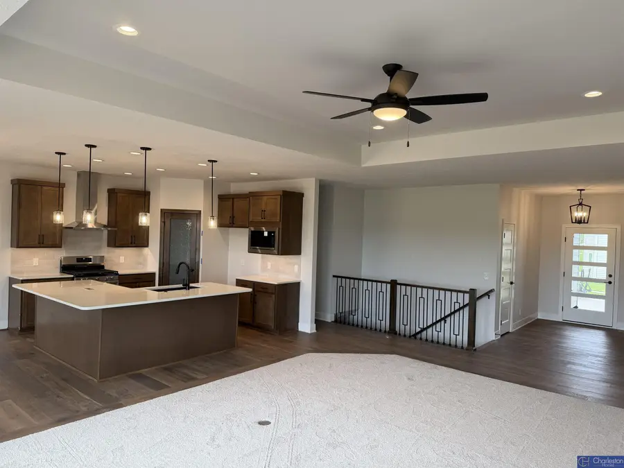 19820 R Street, Omaha, NE 68135 - #3