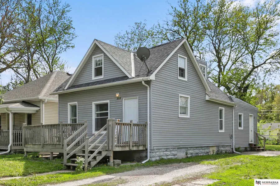 2513 S 10th Street, Lincoln, NE 68502 - #2