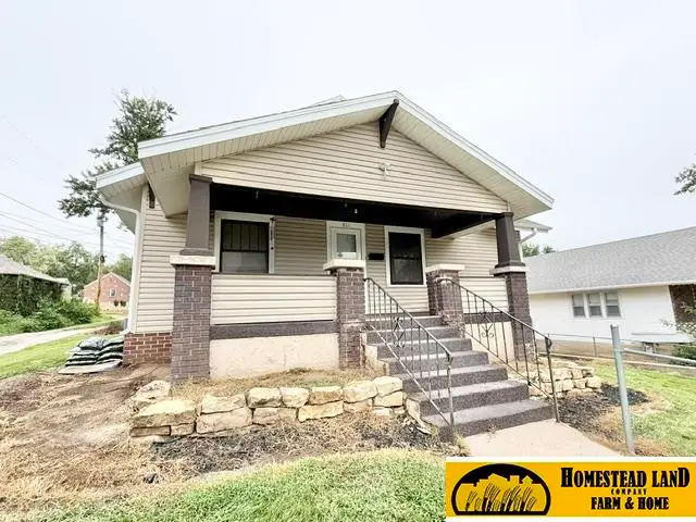 811 10th Street, Fairbury, NE 68352 - #3
