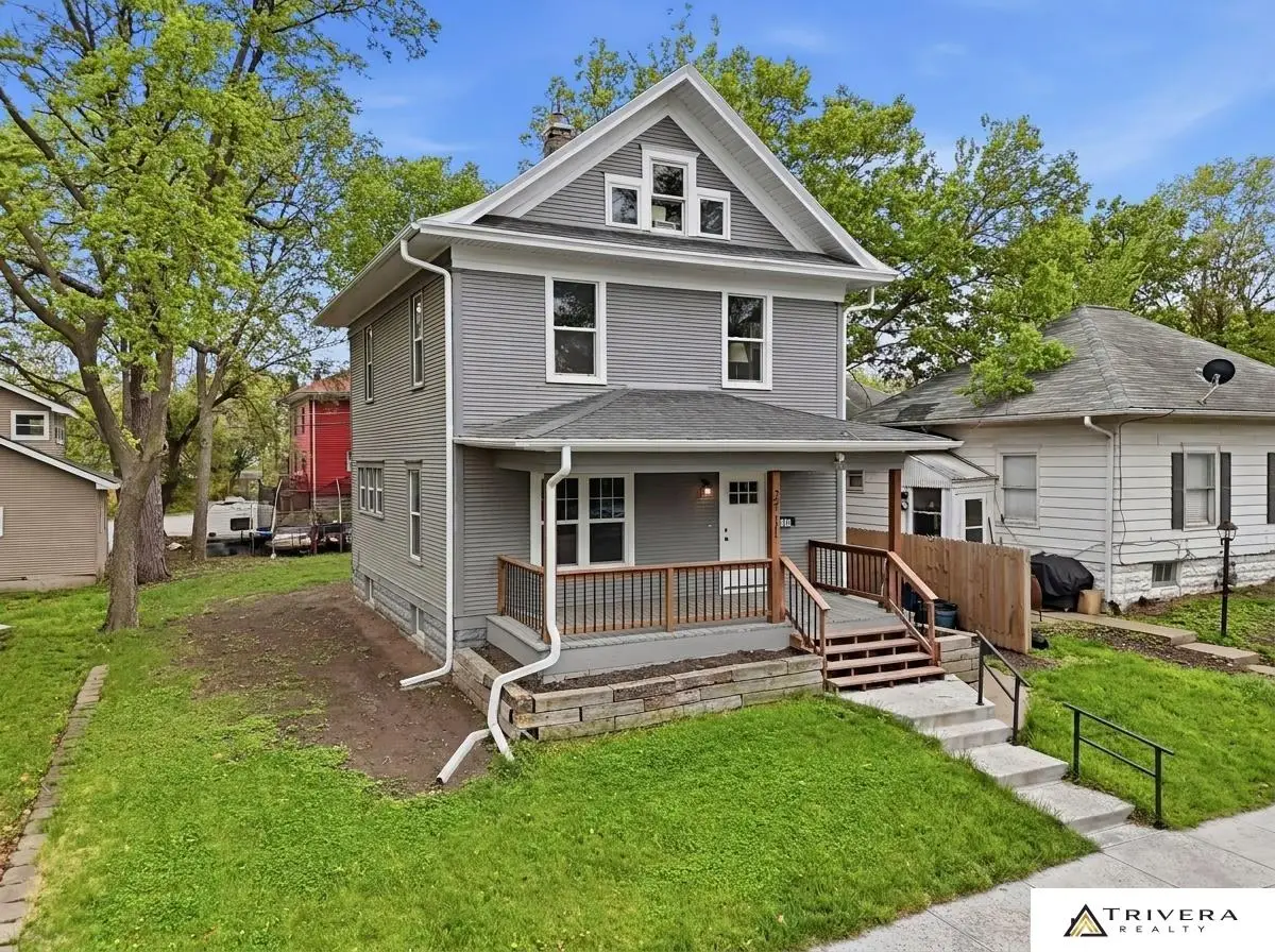 2711 Sumner Street, Lincoln, NE 68502 - #1
