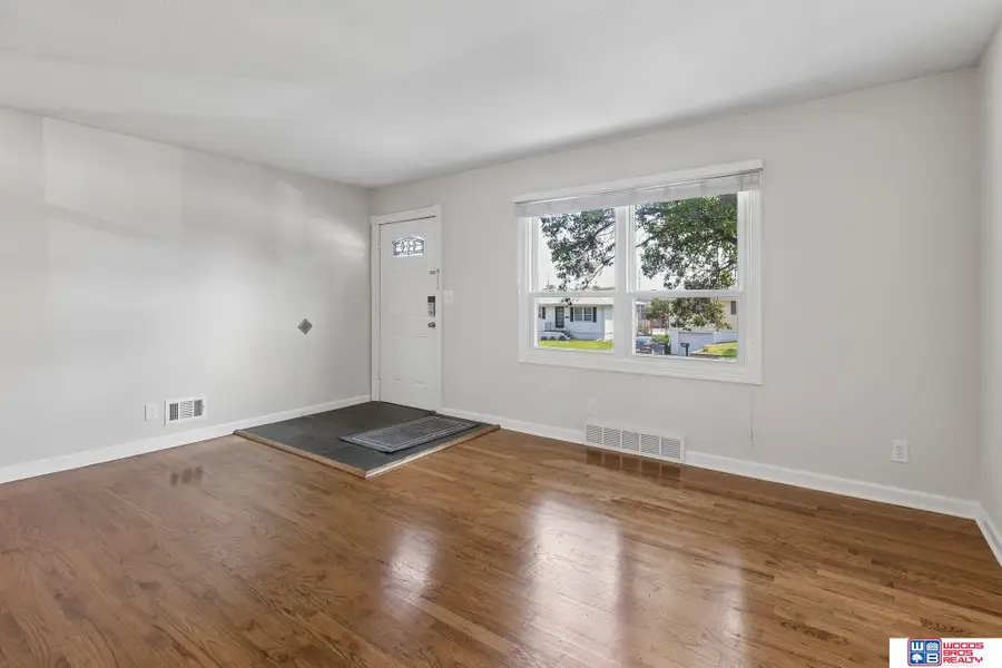 8222 Gold Street, Omaha, NE 68124 - #3
