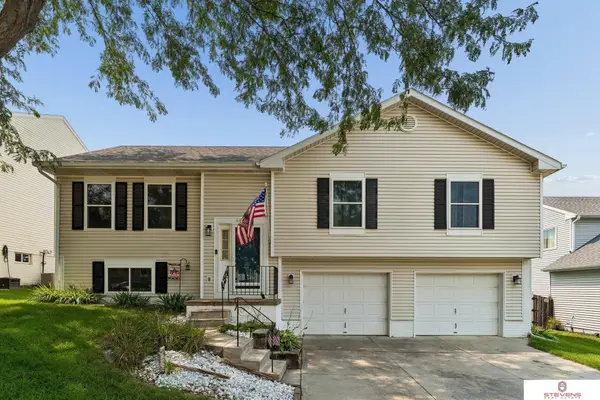 4406 N 147th Street, Omaha, NE 68116
