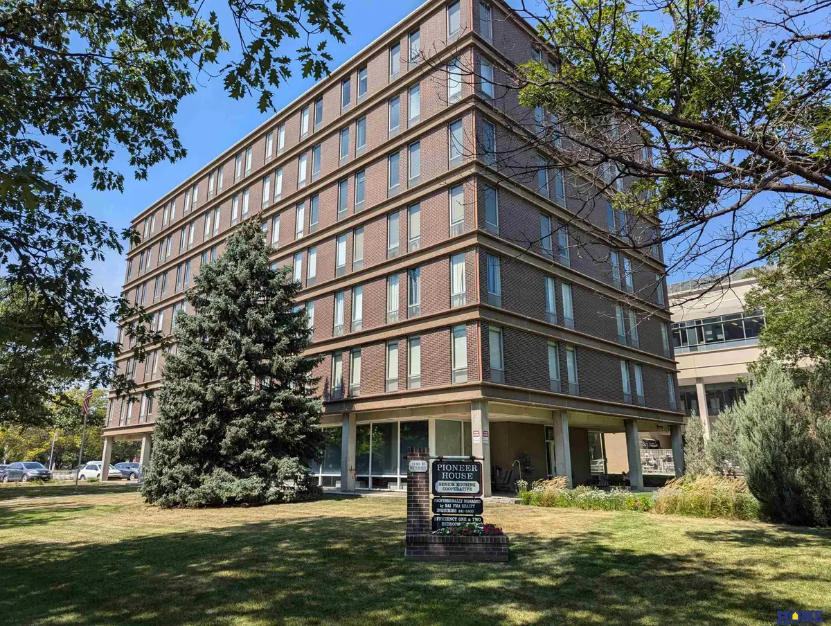 1130 H Street #604, Lincoln, NE 68508 - #1