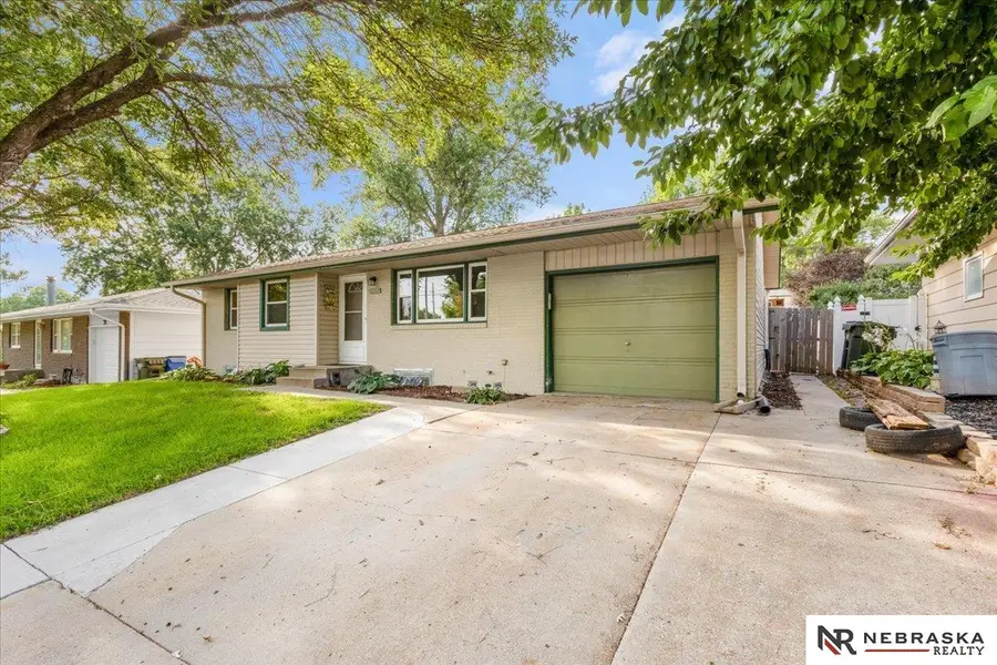 7241 Garland Street, Lincoln, NE 68505 - #2