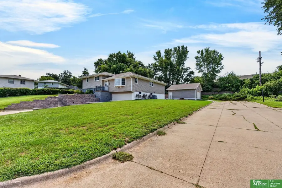 6115 Kansas Avenue, Omaha, NE 68104 - #2